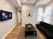 University area all new 3 bedroom livingroom.