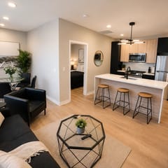 3 bedroom one block from beach 38–6