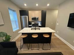 2 bedroom ,Steps to beach & boardwalk a4 - Image 4