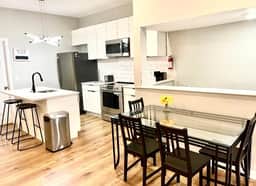 2 bedroom close to casino& beach 1710 - Image 4