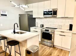 2 bedroom close to casino& beach 1710 - Image 3