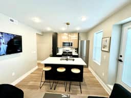 Beachblock new 2bedroom/balcony 108 b2 - Image 3