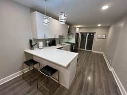 Point breeze, full house, 4 room,back yard. - Image 4