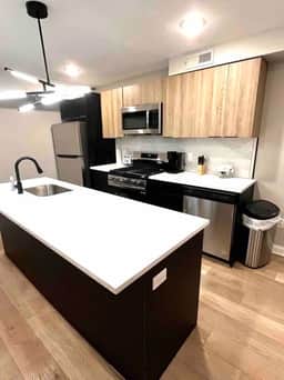 Close Convention, centercity unit 1 - Image 2