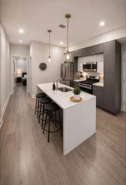 3 bedroom, backyard close to convention center 1 - Image 5