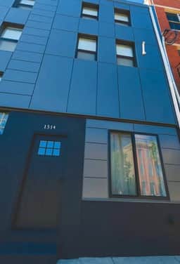 1 bedroom close to convention and city #3 - Image 3