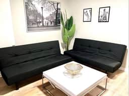 4 bedroom apartment, backyard, near convention. - Image 4