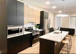 fullhouse university city 4 bed. - Image 2