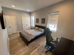 Big 4 bedroom university house 3432 - Image 5