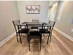 4 Bed bi-level w/roof deck 1530 #2 - Image 4