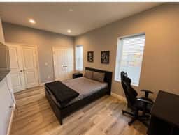 Four bedroom house university city. 3430 Fairmount - Image 3