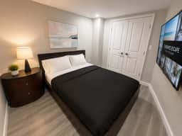 3 bedroom close Ceaser's 1 block from beach - Image 3