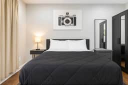 University 1 bedroom, kitchen , living room,#3. - Image 2