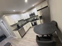 Point breeze 2 bedroom apartment with park nearby. - Image 5