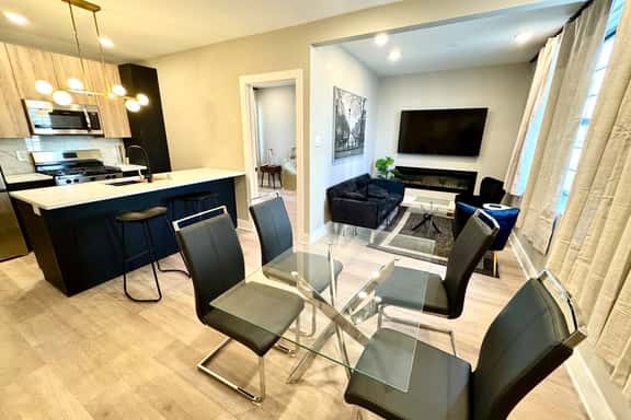 3bedroom 1block to beach 1 - Image 1