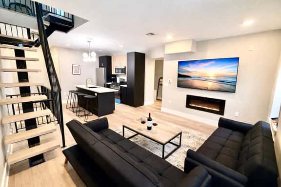 2bedroom w/rooftop all brand new university city - Image 1