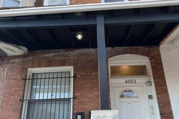 very large 5 bedroom apartment in university city - Image 1