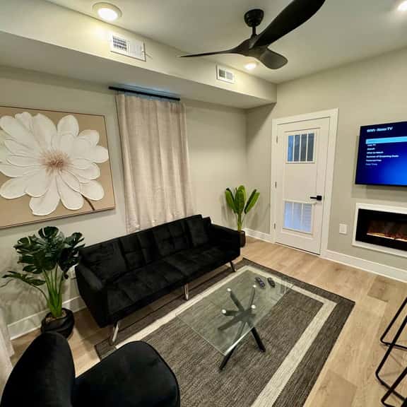 2 bedroom, beach block, kitchen, livingRoom 110-c3 - Image 1