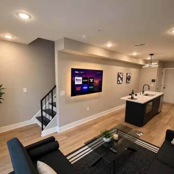 Rittenhouse Square, 2bedroom, bi-level, rooftop #3 - Image 1