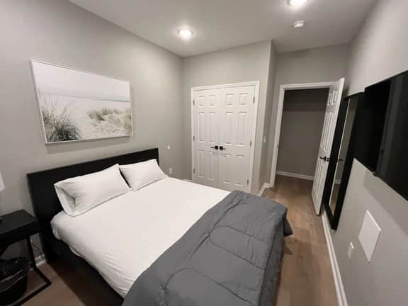 3bedroom 1block to beach 1 - Image 3