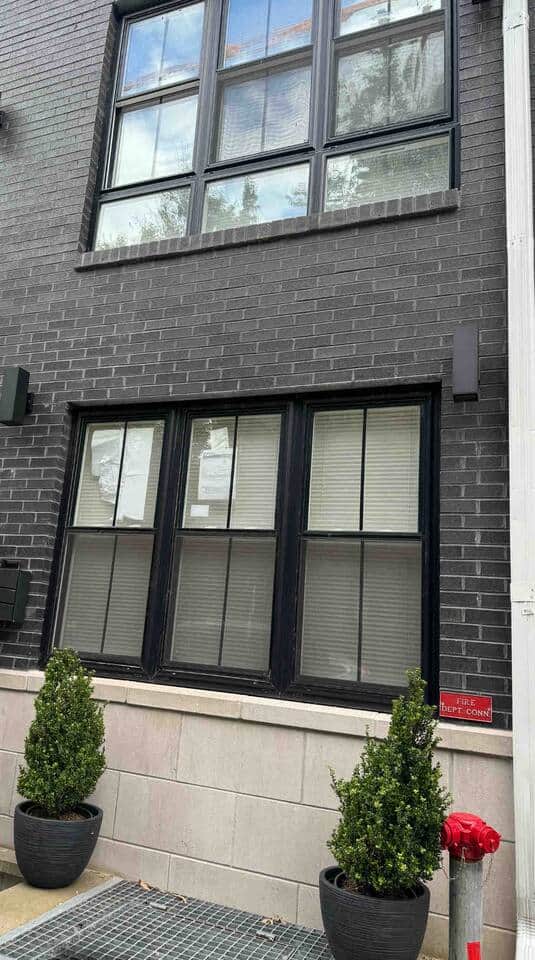 Rittenhouse, 4 level, 2 bedroom,& rooftop. - Image 5