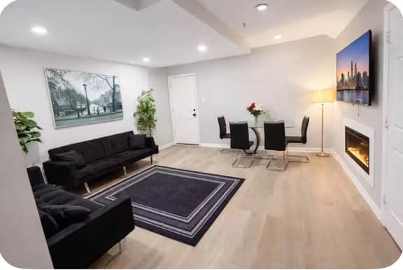 5 bedroom across from tropicana 1 block to beach - Image 2