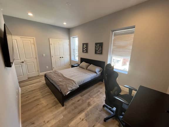 Big 4 bedroom university house 3432 - Image 5