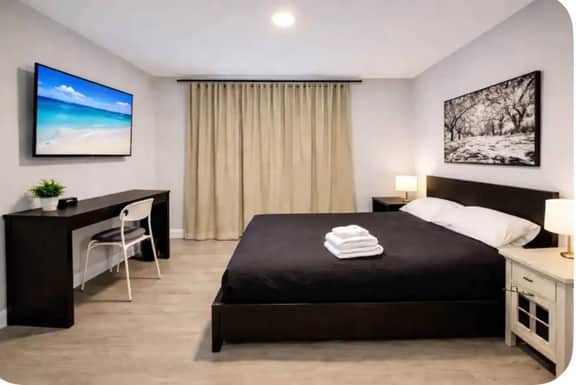 8 bedroom fit 16 close to Cesar Casino, beach. - Image 3